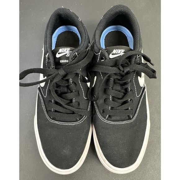 Nike Other - Nike Low Top Size 6Y SB Charge Canvas Contrast Stitching Black White Tennis Shoe
